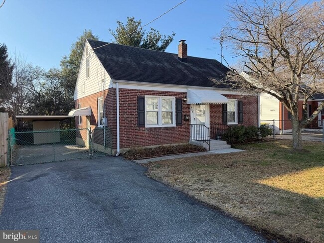 Building Photo - 604 Fallon Ave