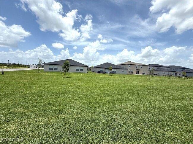 Building Photo - 17561 Paradiso Wy