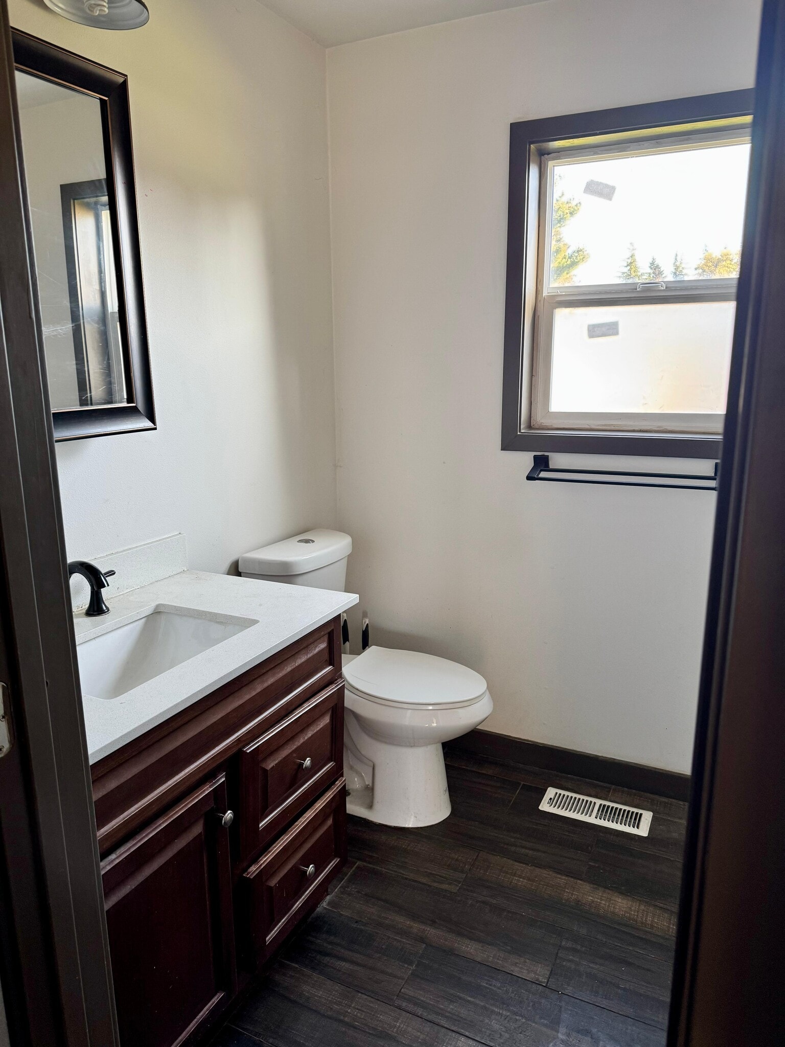 Building Photo - 3731 S Manitou Way