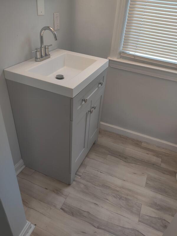 Building Photo - 7606 Wyndale Ave