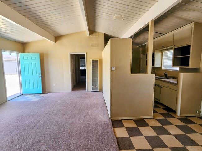 Building Photo - Cozy 2 bed/1 Bath house-UNFURNISHED **