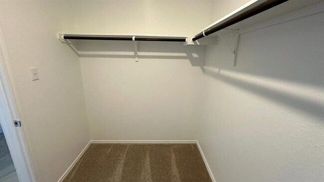 Building Photo - 121 Tofalla