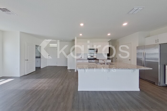 Building Photo - 32150 Katelin Cir