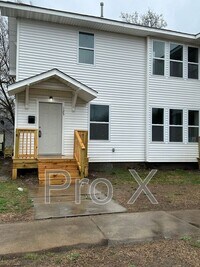 Building Photo - 125-127 S Connor Ave