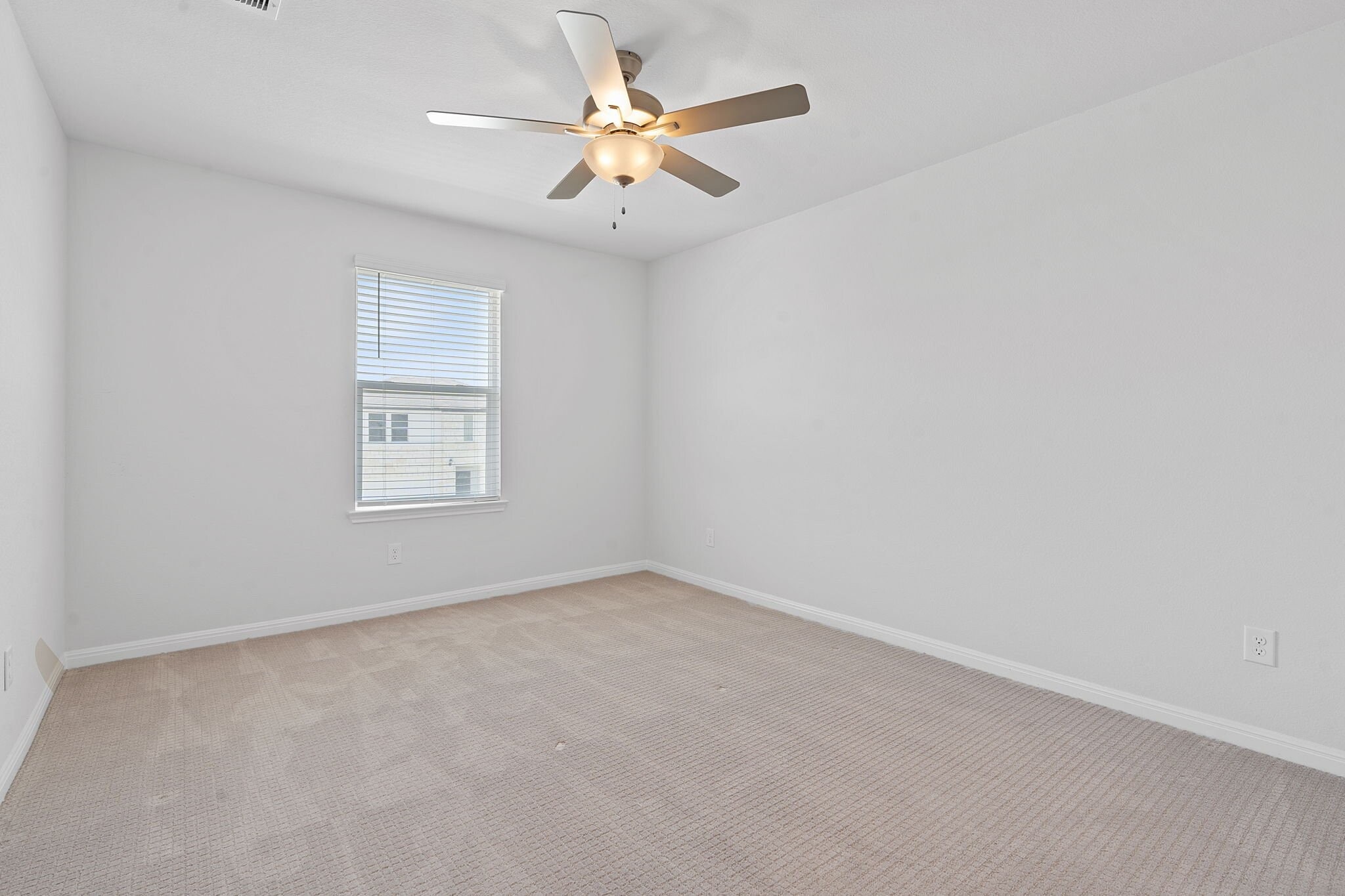 Building Photo - 321 Caisson Trl