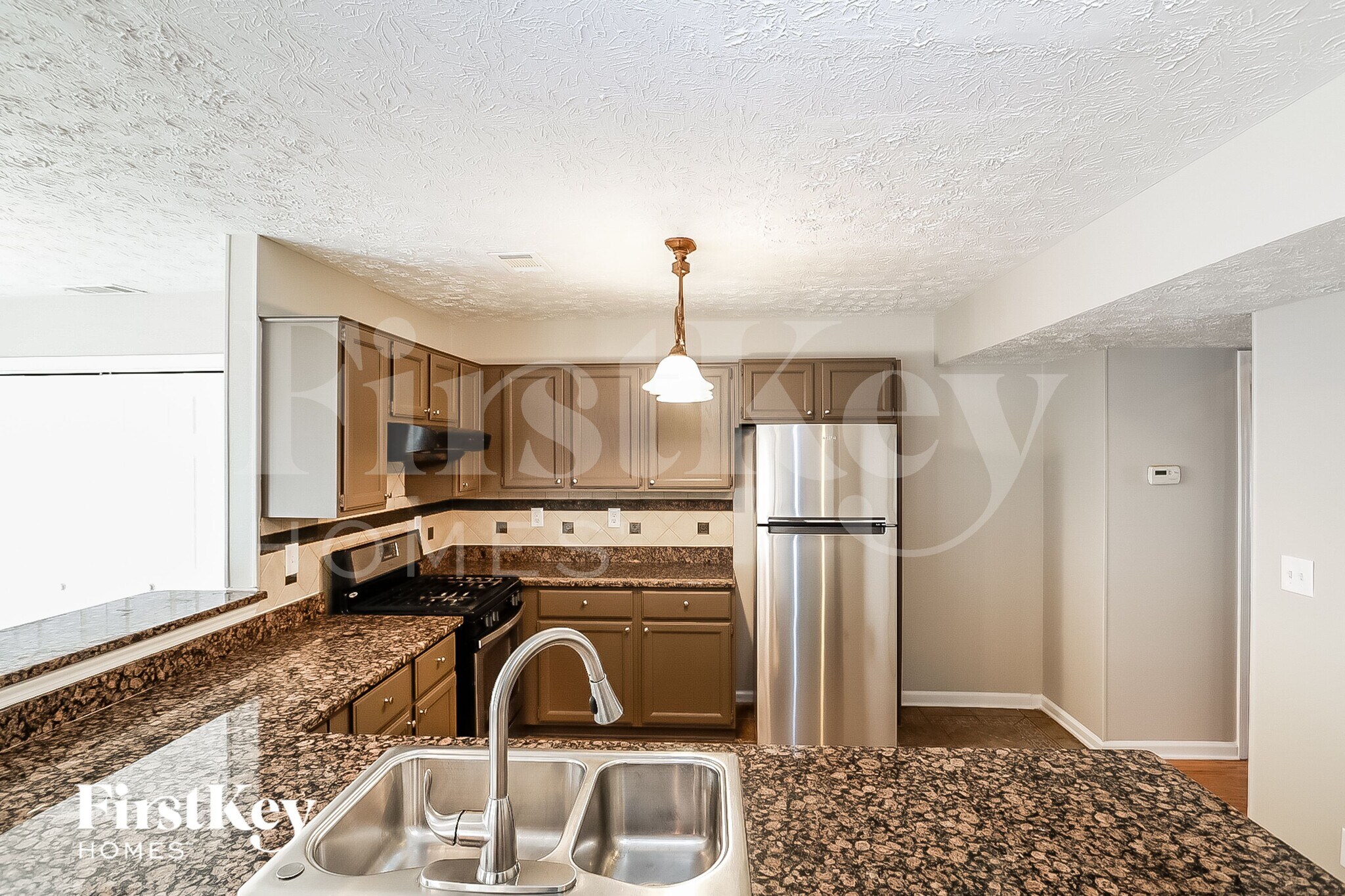 Building Photo - 2964 Shady Woods Cir