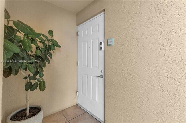 Building Photo - 3340 NE 190th St