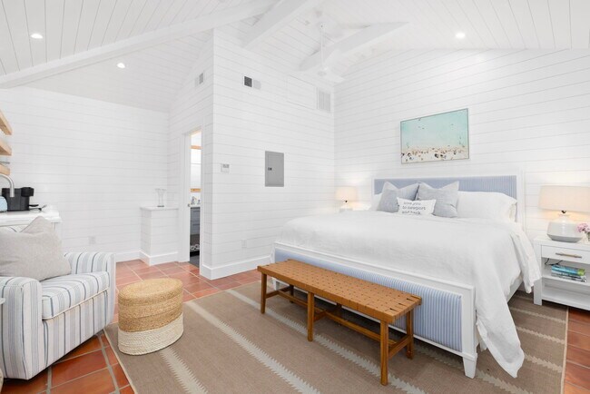 Building Photo - 89 Gibbs Ave