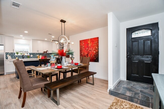 Building Photo - 23931 Pepperrell Pl St