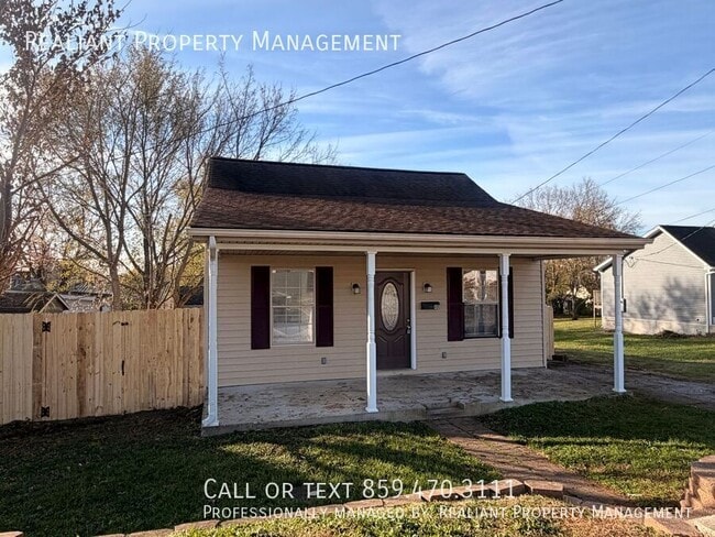 Building Photo - 400 Broadway-