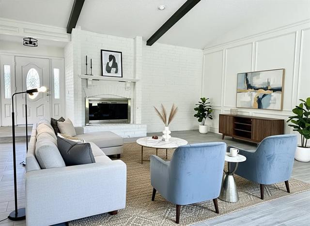 Building Photo - 2345 Monticello Cir