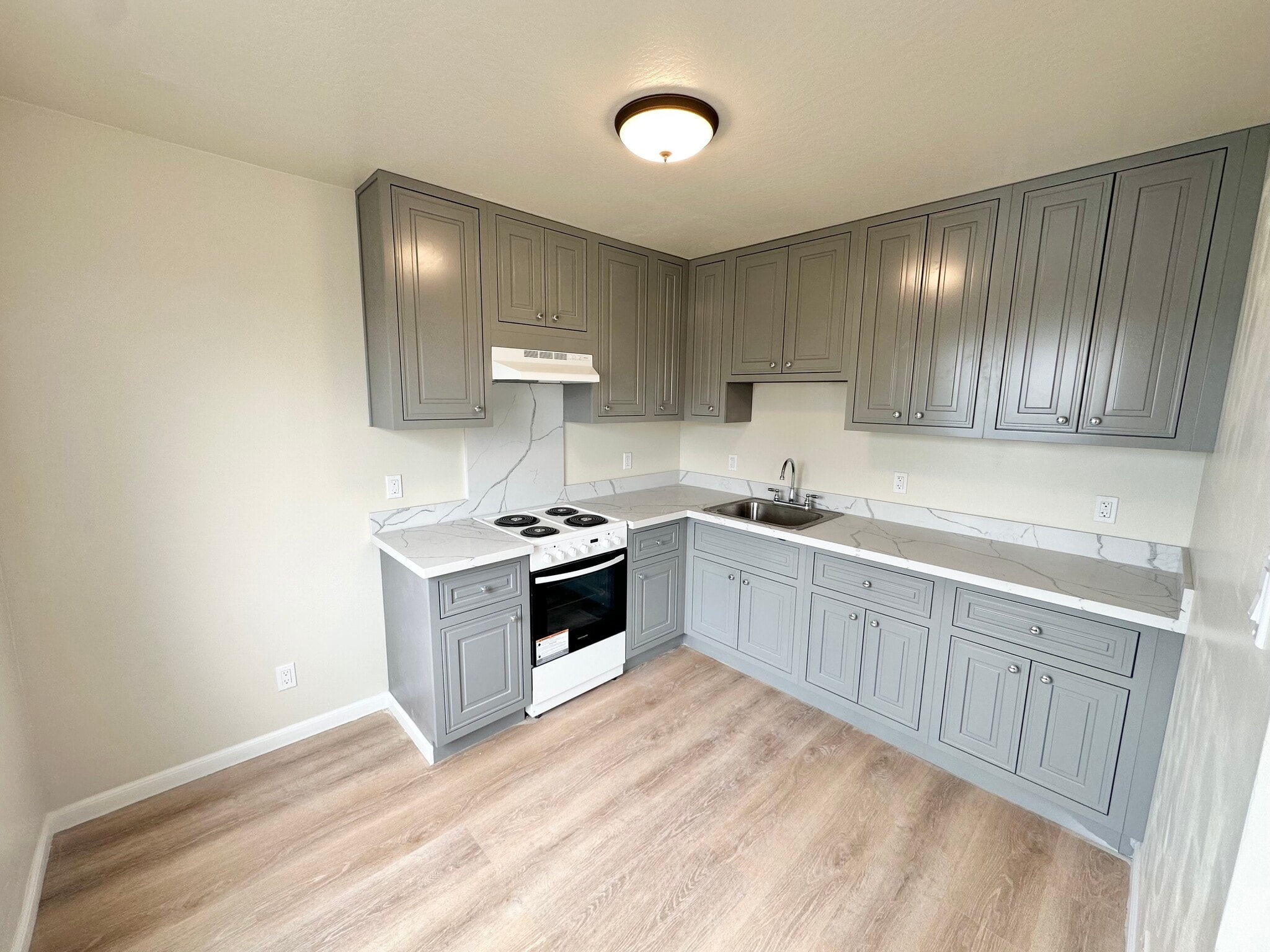 Building Photo - 4211 Moraga St