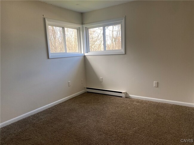 Building Photo - 660 County Rte 1