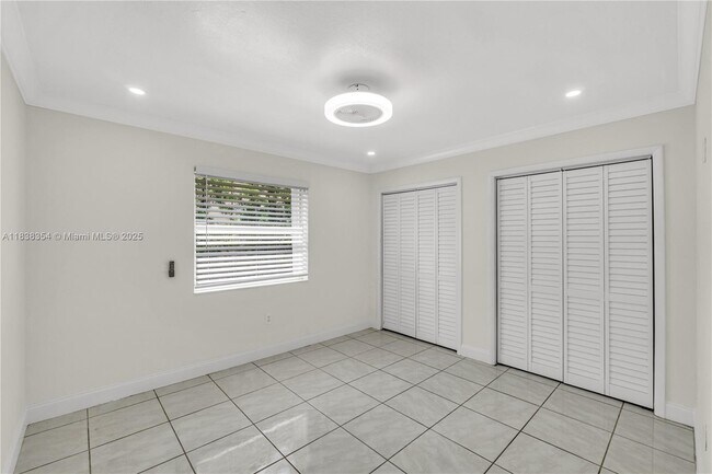 Building Photo - 8482 NW 166th Terrace