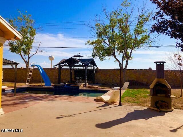 Building Photo - 13700 Paseo Rico Cir