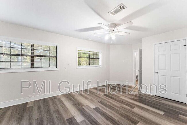 Building Photo - 620 Prichard Ave