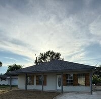 Building Photo - 3550 E Roosevelt St