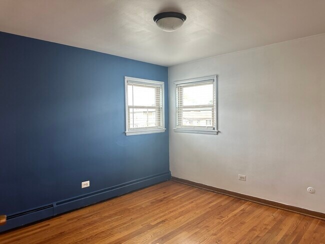 Building Photo - 6151 76th Ave