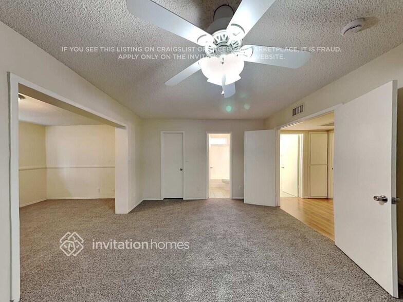 Building Photo - 246 W Kristal Way