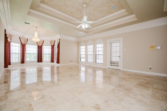 Building Photo - 17407 Widmore Pl