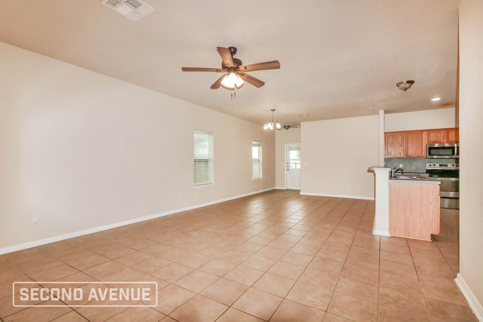 Building Photo - 2613 Las Brisas St