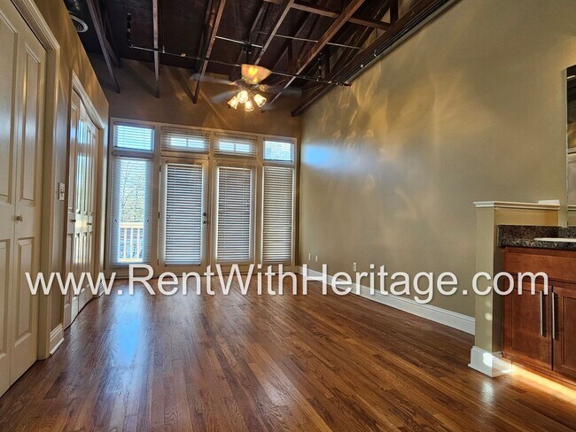 Building Photo - WOW!!.....GORGEOUS LOFT APARTMENT!!!!....DOWNTOWN VILLA RICA