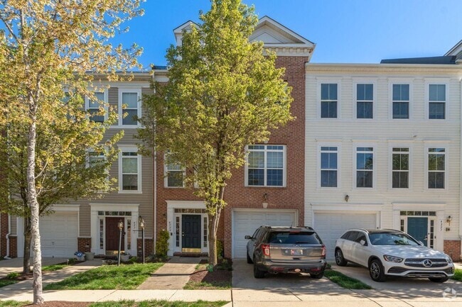 Building Photo - 4229 Talmadge Cir