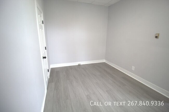 Building Photo - 1682 Harrison St