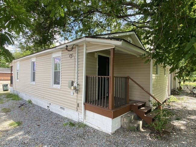 Building Photo - 3805 Alton Park Blvd