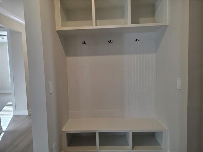 Building Photo - 5847 Cabernet Ln