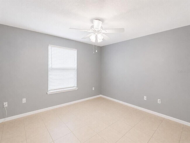Building Photo - 112 Reserve Cir