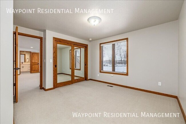 Building Photo - 3695 Gramarcy Ln