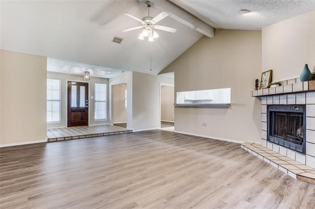 Building Photo - 921 Baxter Dr