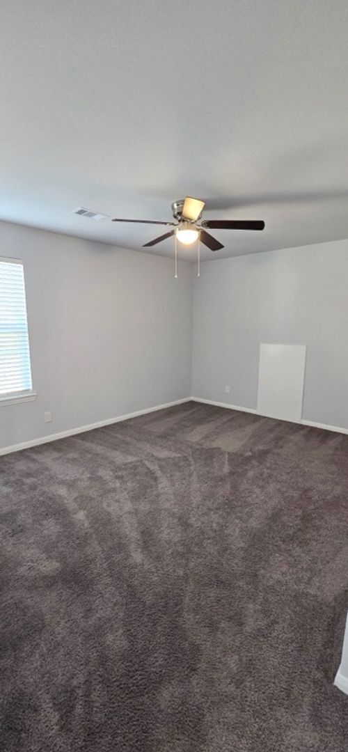 Building Photo - 10050 Pine Valley Ct