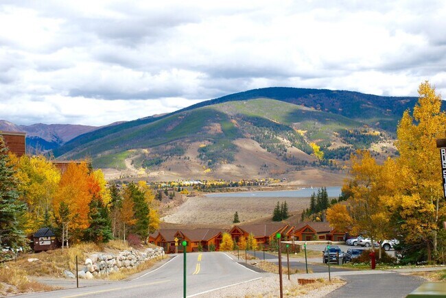 Building Photo - 8300 Ryan Gulch Rd