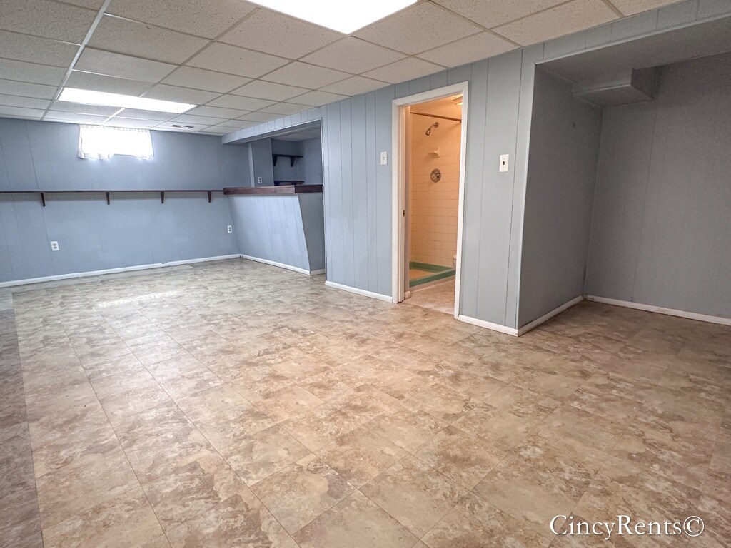 Building Photo - 1647 Rockhurst Ln