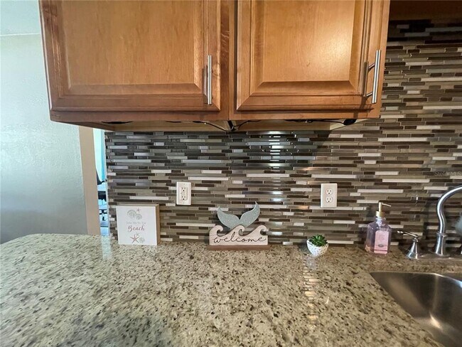 Building Photo - 5106 104th St N