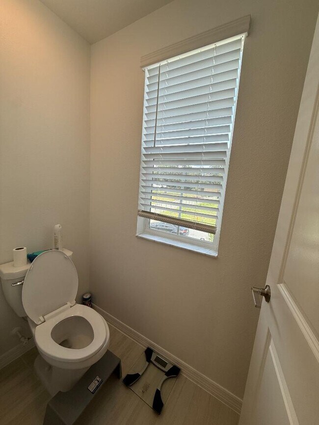 Building Photo - 3605 Great Pk Ct