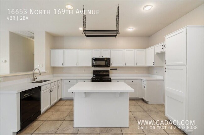 Building Photo - 16653 N 169th Ave