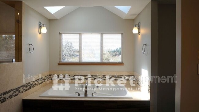 Building Photo - 12443 Mt Worthington Loop NW