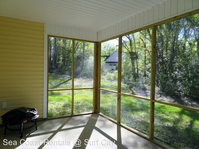 Building Photo - 1010 Chadwick Shores Dr