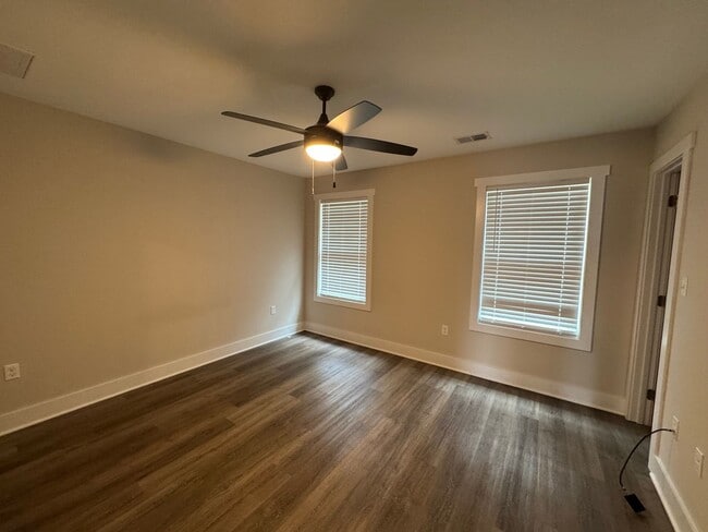 Building Photo - End Unit Luxury Townhouse in Campbell County