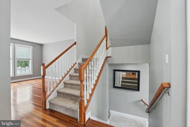 Building Photo - 16006 Pitner St