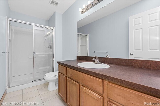 Building Photo - 3848 Cherry Creek Ln