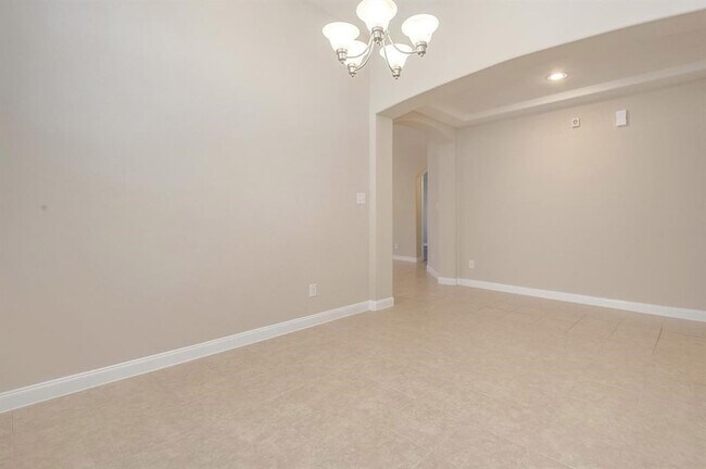 Building Photo - 22614 Birch Ridge Meadow Dr