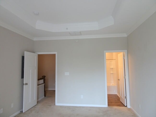 Building Photo - Nice 2 bedroom condo in Promenade@5, Williamsburg for rent.