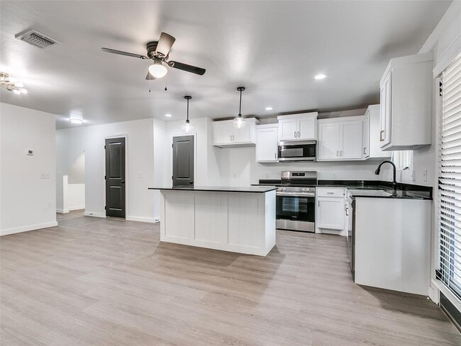 Building Photo - 13007 NW 3rd St