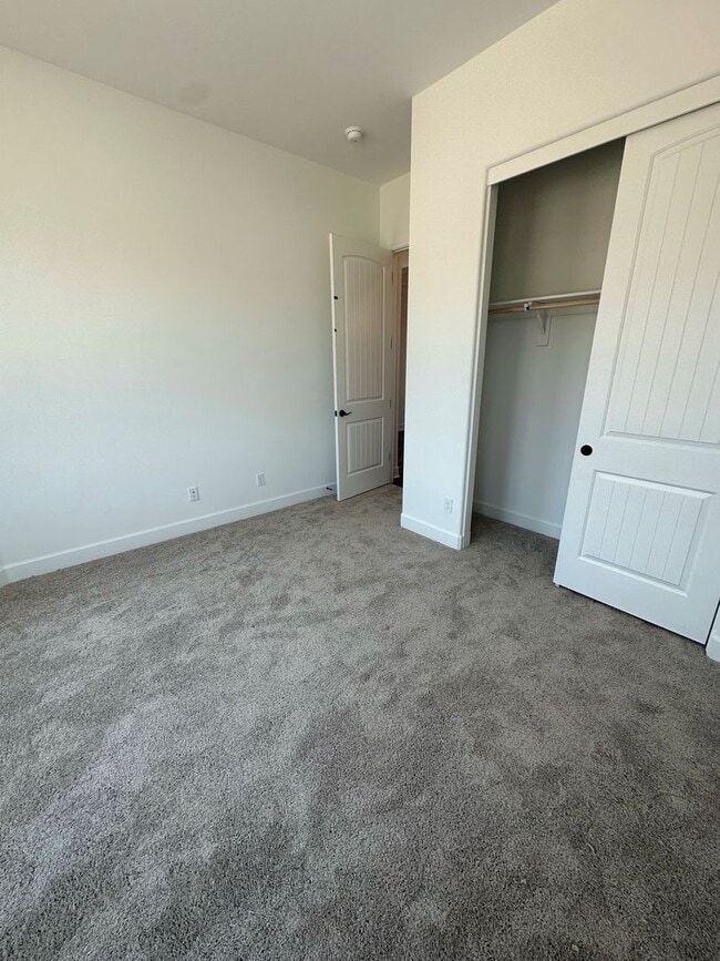 Building Photo - Executive Single-Story Living in Vintage Ranch/Rice Ranch Community