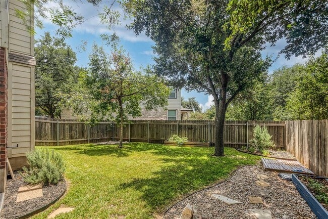 Building Photo - 14504 Templemore Cove