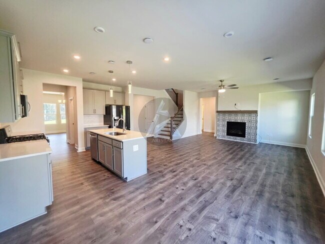 Building Photo - 107 Ledgemont Wy
